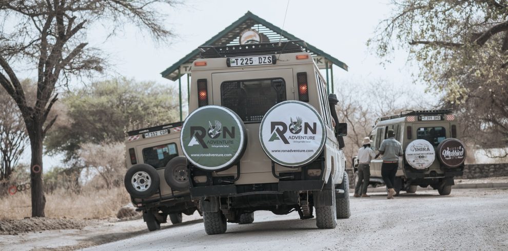 4×4 safari vehicle for 3-day Tarangire, Ngorongoro Crater and Lake Manyara tour